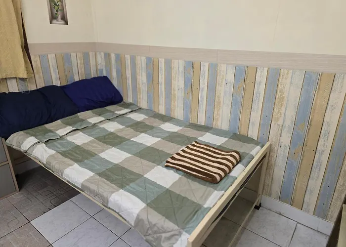 J Place 204 With Fan Free Wifi, Near Skytrain Apartment